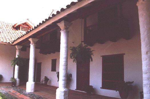 Casa2.jpg (29141 bytes)